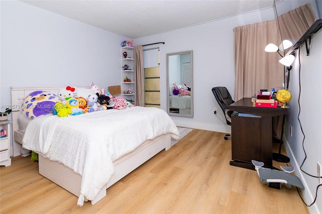 469 N Pine Island Road B308, Plantation, FL 33324