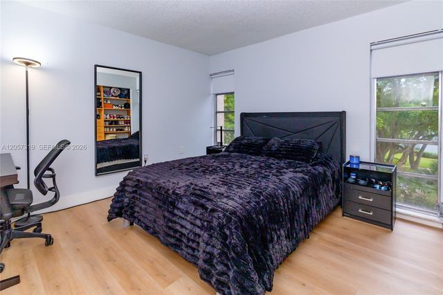 469 N Pine Island Road B308, Plantation, FL 33324