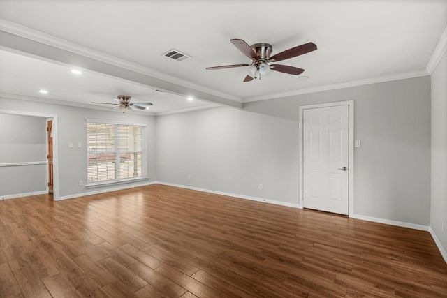 6338 Maple Hill Drive, Houston, TX 77088