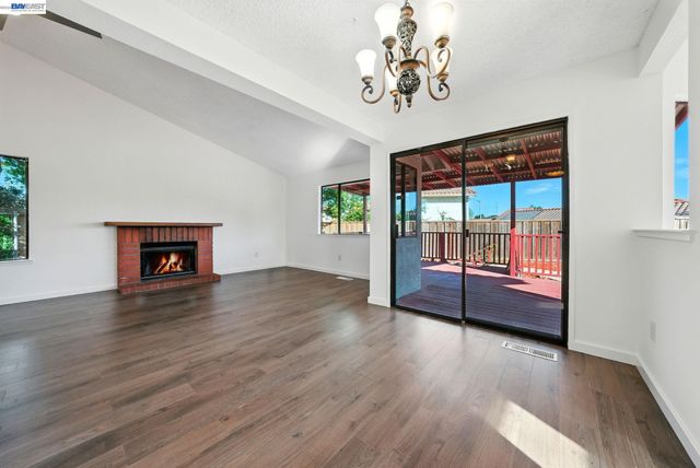 2524 Brazil Ct, Antioch, CA 94509