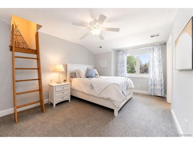 1332 Lark Ct, Boulder, CO 80303