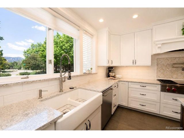 1332 Lark Ct, Boulder, CO 80303