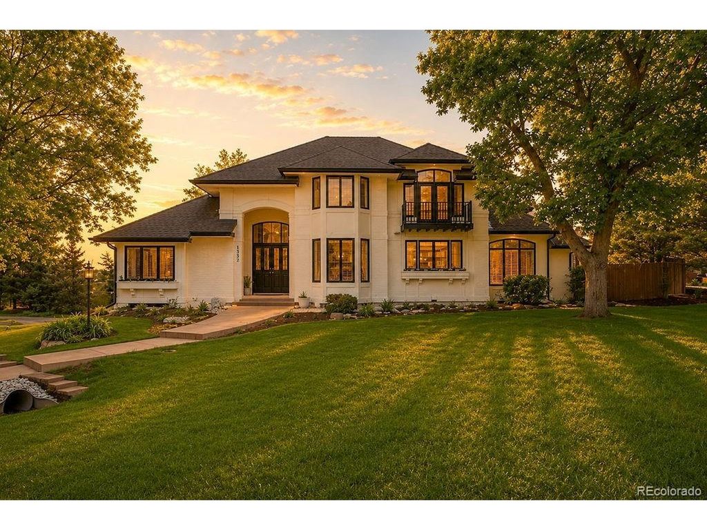 1332 Lark Ct, Boulder, CO 80303