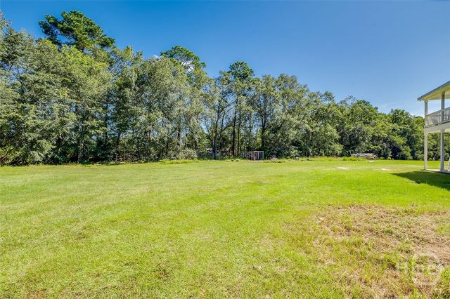 215 Lorenzo Hurst Road, Springfield, GA 31329