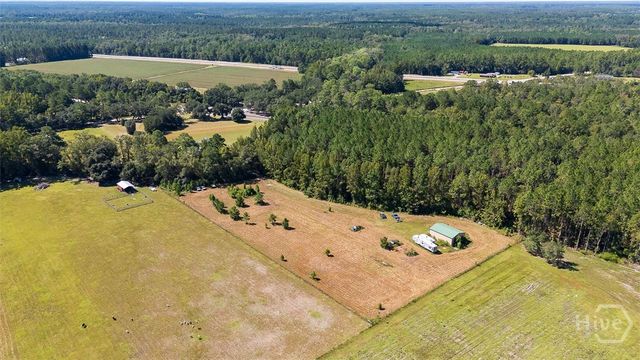 215 Lorenzo Hurst Road, Springfield, GA 31329