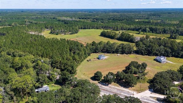 215 Lorenzo Hurst Road, Springfield, GA 31329