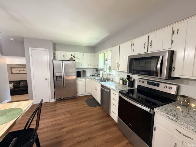 4355 E Birch Drive, Newburgh, IN 47630