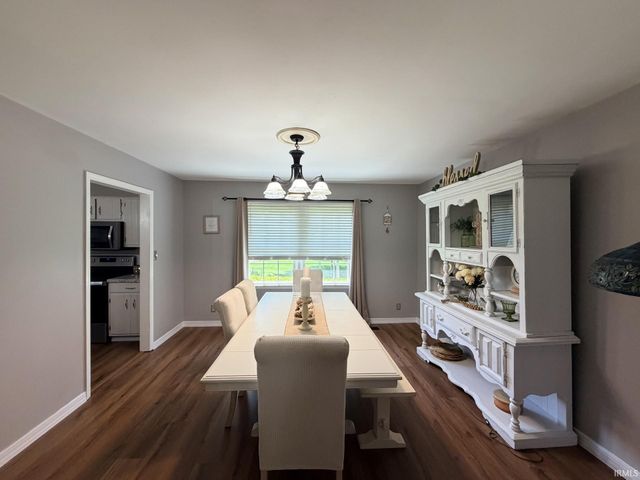 4355 E Birch Drive, Newburgh, IN 47630