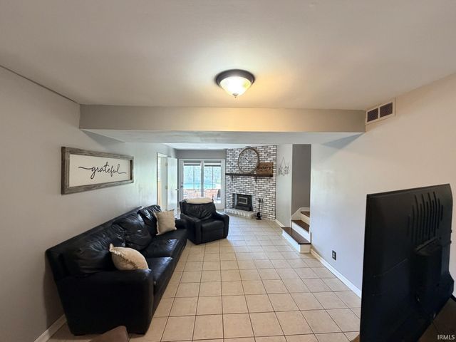 4355 E Birch Drive, Newburgh, IN 47630