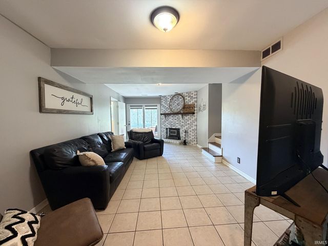 4355 E Birch Drive, Newburgh, IN 47630