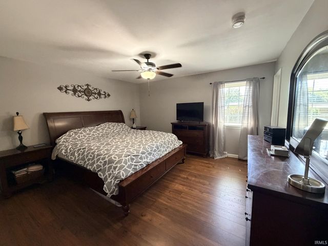 4355 E Birch Drive, Newburgh, IN 47630