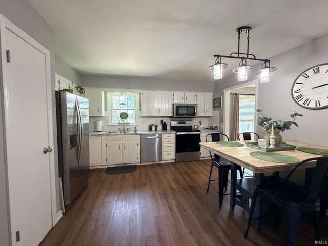 4355 E Birch Drive, Newburgh, IN 47630