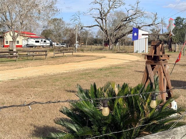 6944 County Road 359, Sweeny, TX 77480