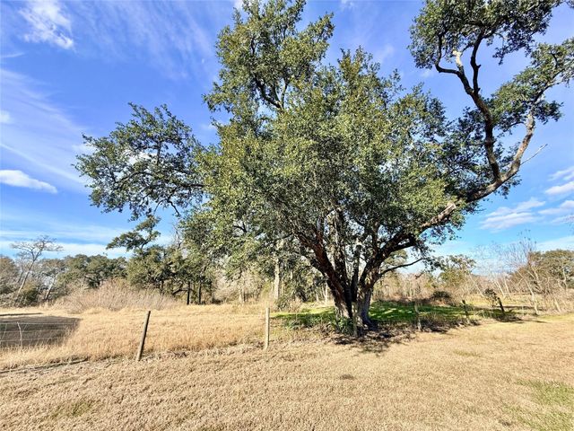 6944 County Road 359, Sweeny, TX 77480