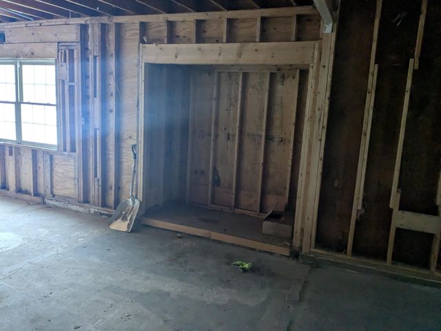 310 N State Street, Concord, NH 03301