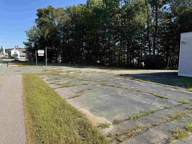 310 N State Street, Concord, NH 03301