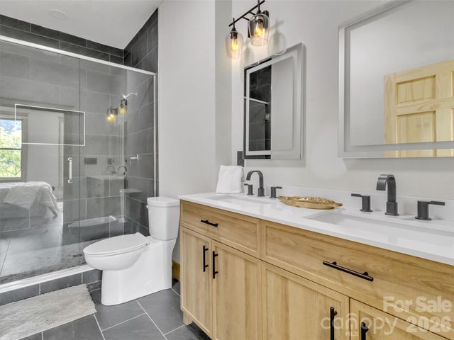 455 Chinquapin Road, Canton, NC 28716