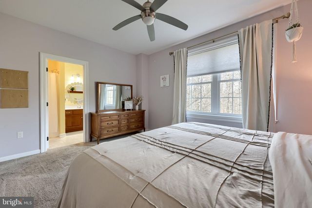 521 MEETINGHOUSE RD, Gap, PA 17527