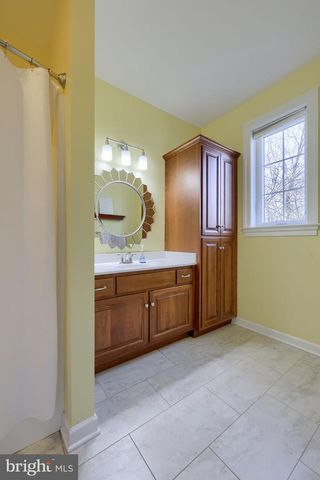 521 MEETINGHOUSE RD, Gap, PA 17527