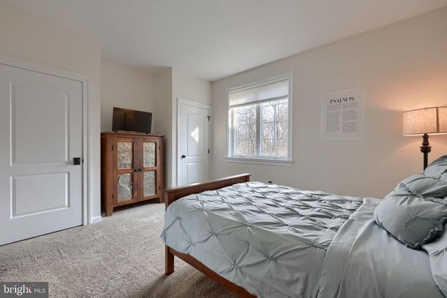 521 MEETINGHOUSE RD, Gap, PA 17527