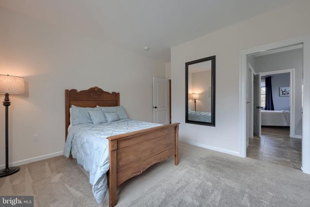 521 MEETINGHOUSE RD, Gap, PA 17527
