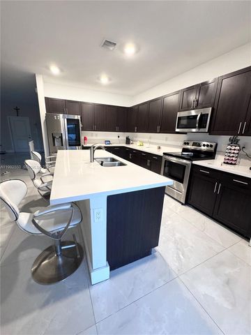 19303 SW 132nd Path, Miami, FL 33177