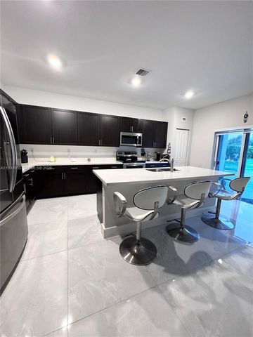 19303 SW 132nd Path, Miami, FL 33177