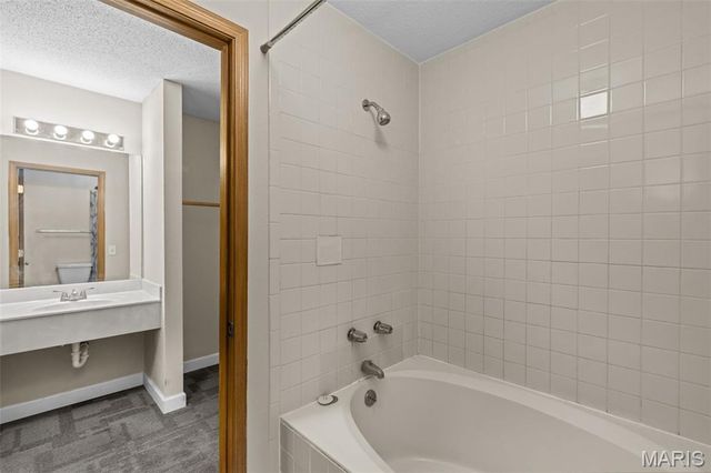 1 Proactive Drive, New Florence, MO 63363