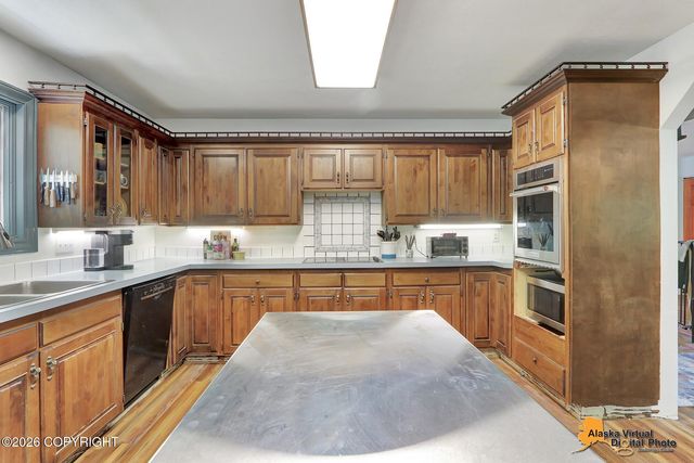 6400 O'Malley Road, Anchorage, AK 99507
