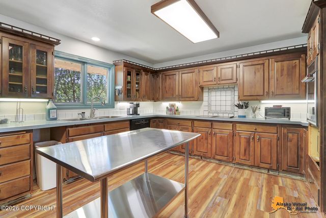 6400 O'Malley Road, Anchorage, AK 99507