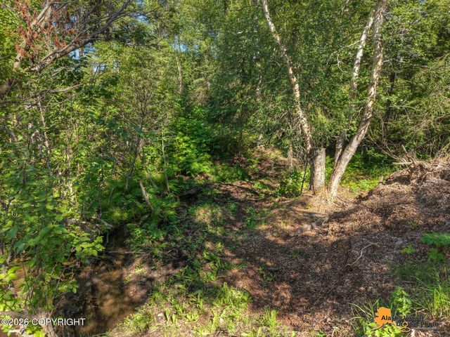 6400 O'Malley Road, Anchorage, AK 99507