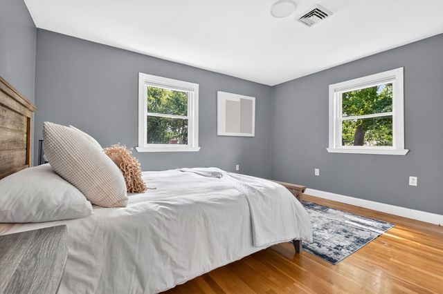 23 Bowdoin St, Malden, MA 02148