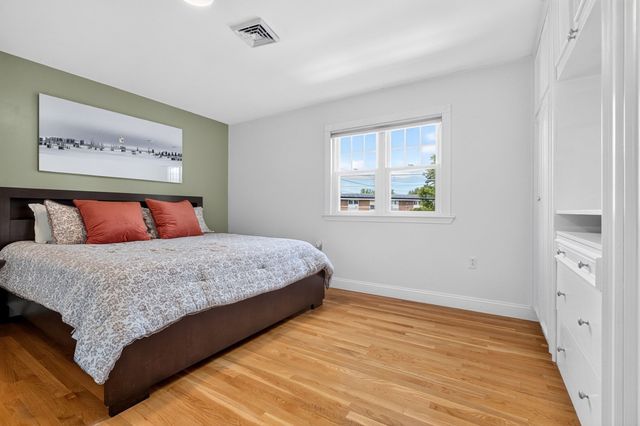 23 Bowdoin St, Malden, MA 02148