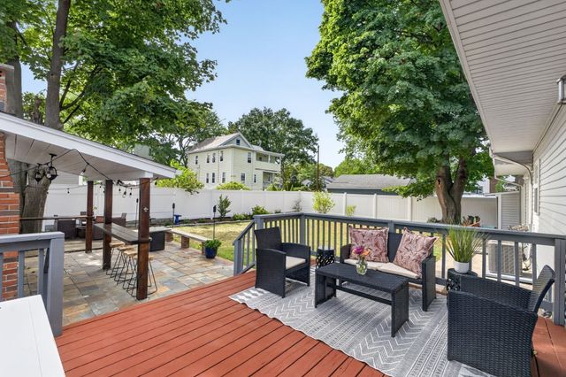 23 Bowdoin St, Malden, MA 02148