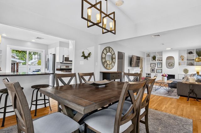 23 Bowdoin St, Malden, MA 02148