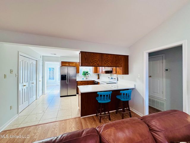 7185 Redfern Drive, Horn Lake, MS 38637