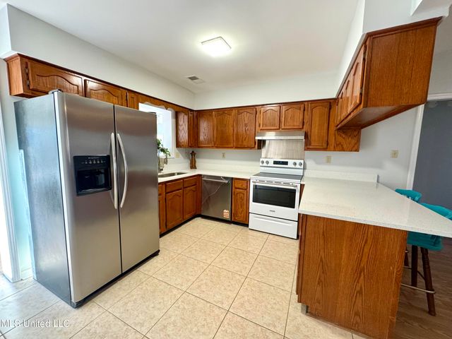 7185 Redfern Drive, Horn Lake, MS 38637