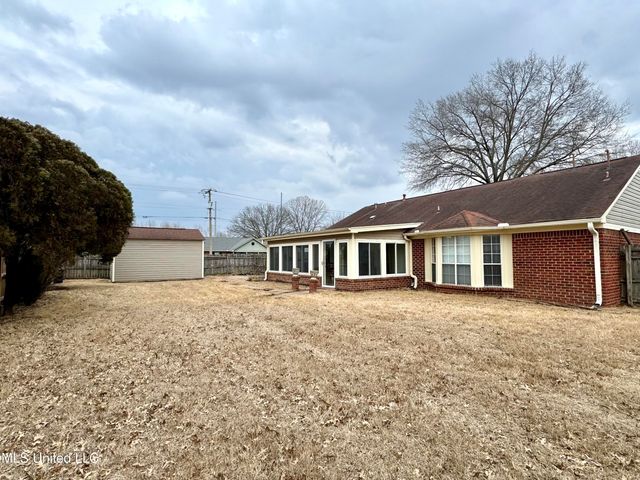 7185 Redfern Drive, Horn Lake, MS 38637