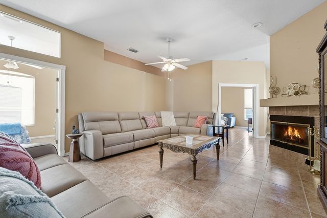 640 NW Venetto Court, Port St. Lucie, Port St Lucie, FL 34986