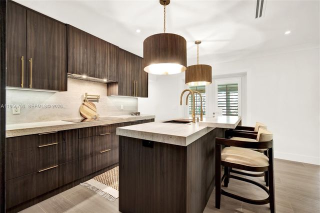 600 San Antonio Ave, Coral Gables, FL 33146