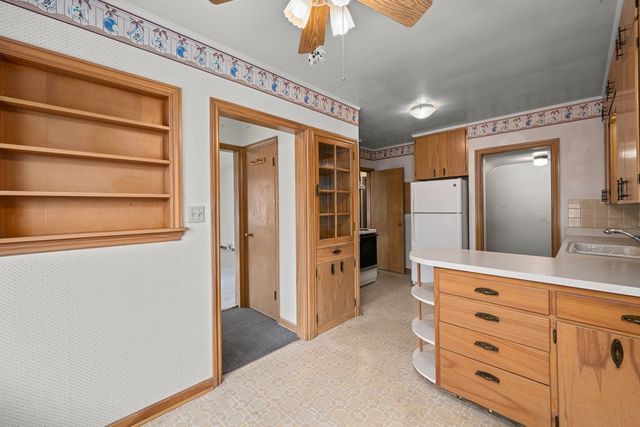 1814 36th Street, Moline, IL 61265