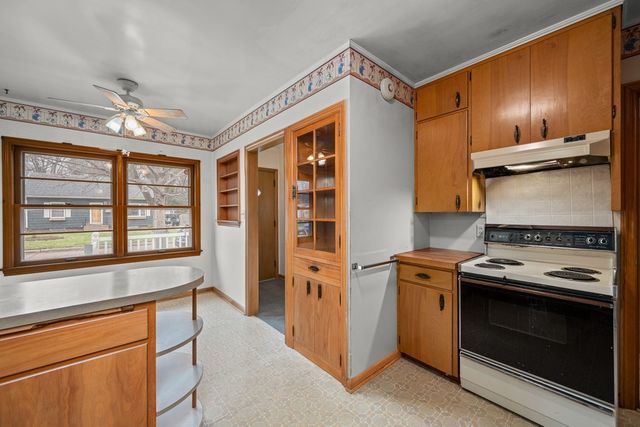 1814 36th Street, Moline, IL 61265