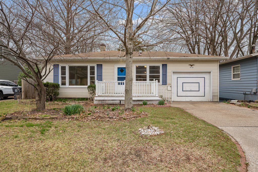 1814 36th Street, Moline, IL 61265