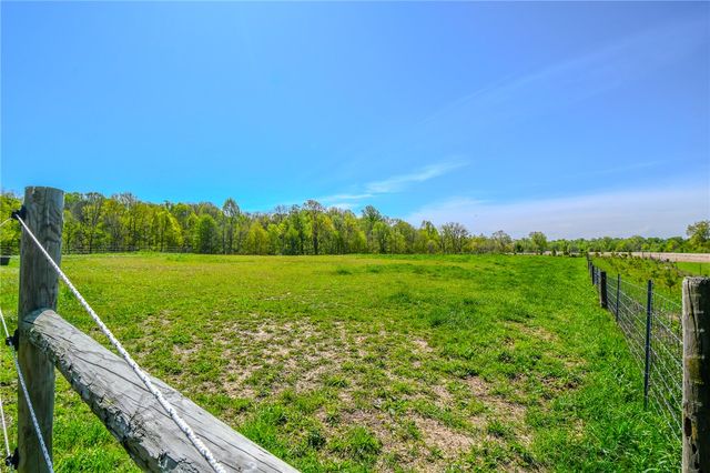 9563 Ward Road, St Paris, OH 43072