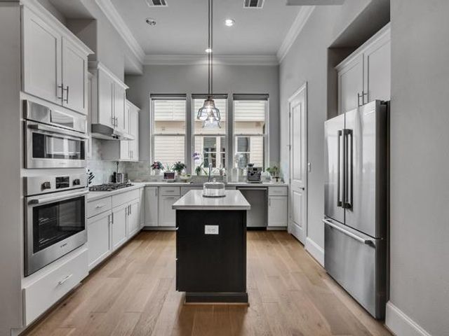 8744 Park Kolbe Lane, Houston, TX 77080