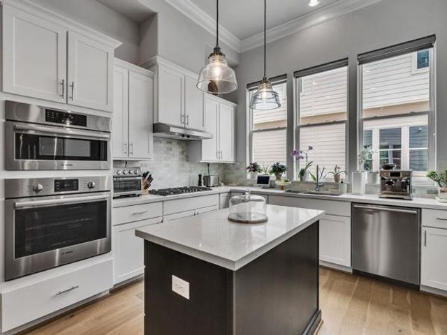 8744 Park Kolbe Lane, Houston, TX 77080