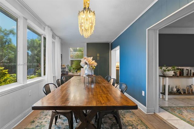 6351 Moseley St, Hollywood, FL 33024