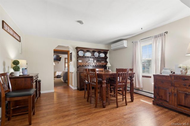 184 Smith Road, Ronkonkoma, NY 11779