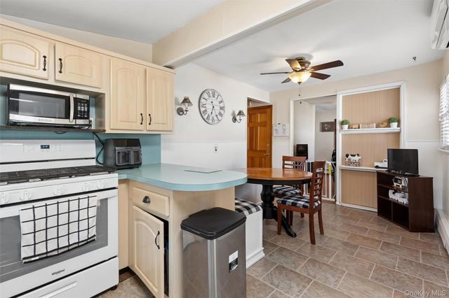 184 Smith Road, Ronkonkoma, NY 11779