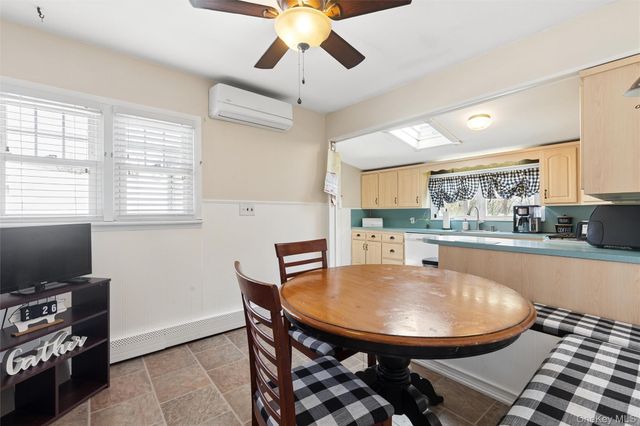 184 Smith Road, Ronkonkoma, NY 11779
